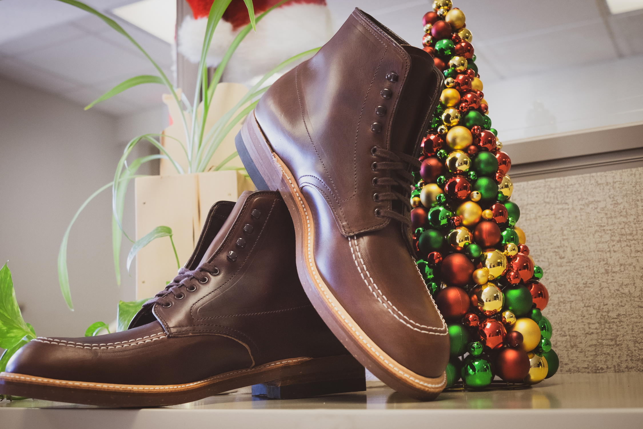 Happy Holidays from TheShoeMart - Alden 403