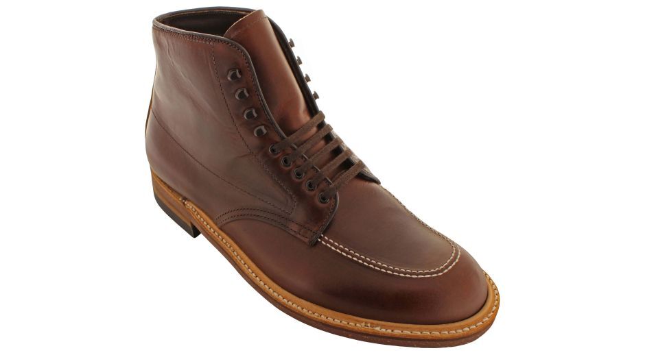 Brown leather Alden 403 Indy boot on a white background.